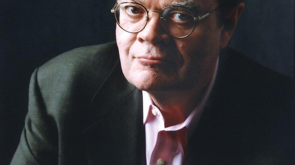 Garrison Keillor, known for his radio series, “A Prairie Home Companion,” will perform at 6 p.m. Sunday at the Calvin Gilmore Theatre, 8901 N. Kings Highway (U.S. 17 Business), at the junction of U.S. 17, on the northern tip of Myrtle Beach. Details at 843-913-4000, 800-843-6779 or www.thecarolinaopry.com, and www.garrisonkeillor.com.