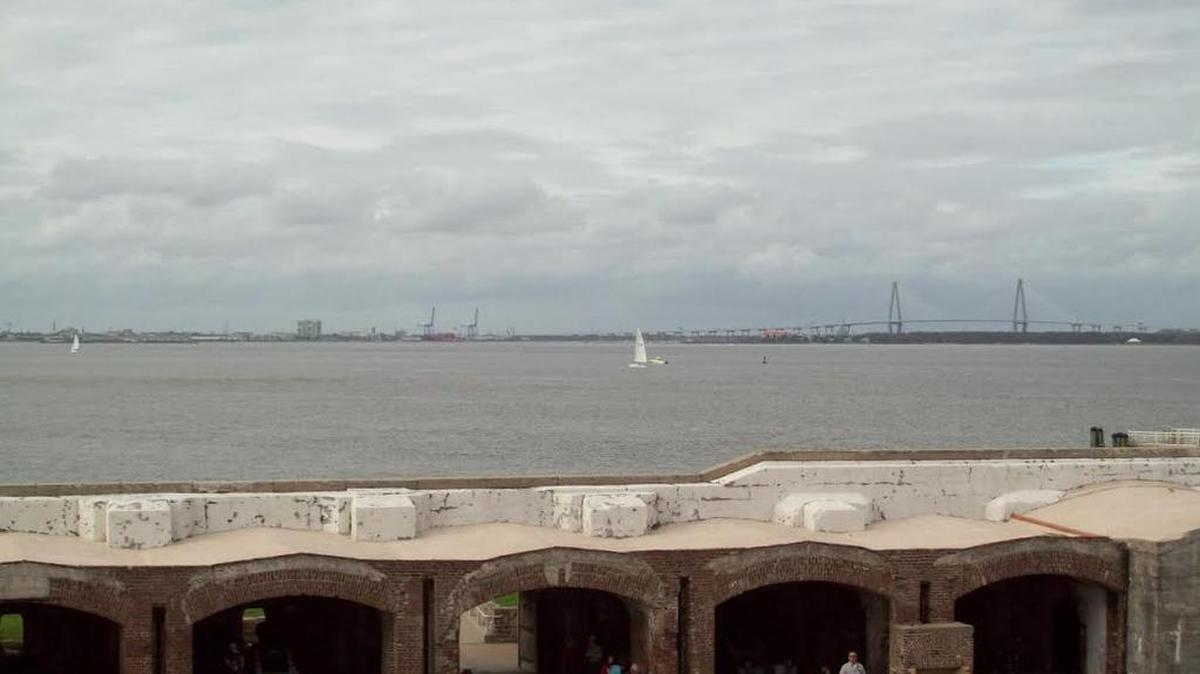 From Fort Sumter National Monument, savor the view of downtown Charleston, from the cranes of its port serving 140 countries to the Arthur Ravenel Bridge connecting the Holy City with the town of Mount Pleasant via U.S. 17.