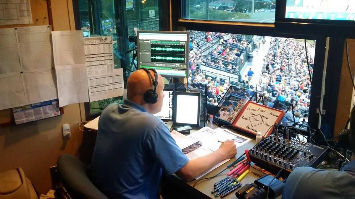 Nathan Barnett said spending 2014-15 as the media relations manager and play-by-play voice for the Myrtle Beach Pelicans, especially in being part of the transition in team affiliation from the Texas Rangers to the Chicago Cubs, “gave me the foundation for where I am, and where I continue to go.”