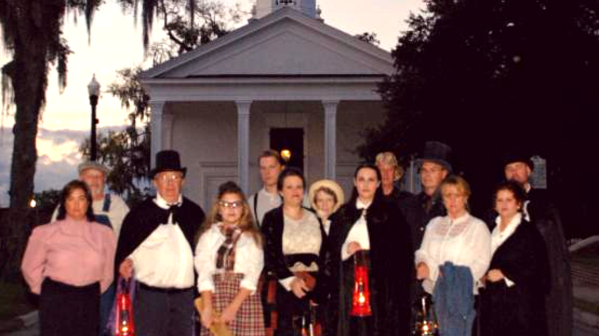 
Step out for the annual “Conway Ghost Walk: Spirits of the Lowcountry,” hourlong tours 1 mile across downtown, departing every 15 minutes 7-8:45 p.m. Oct. 22-24 from the Conway Visitor Center, 903 Third Ave. Details at 843-248-6260 or conwayalive.com.
