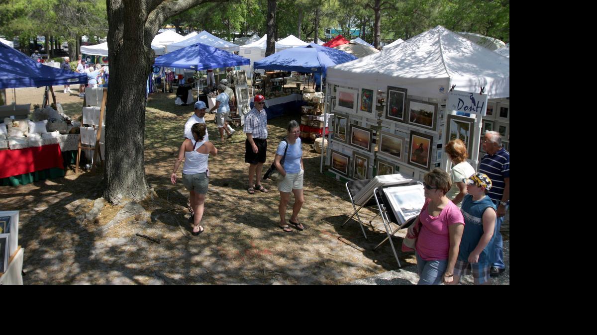 
The Waccamaw Arts and Crafts Guild’s “Art in the Park,” continues 10 a.m.-4 p.m. Sunday in Myrtle Beach’s Chapin Park, at Kings Highway and 14th Avenue North. 
