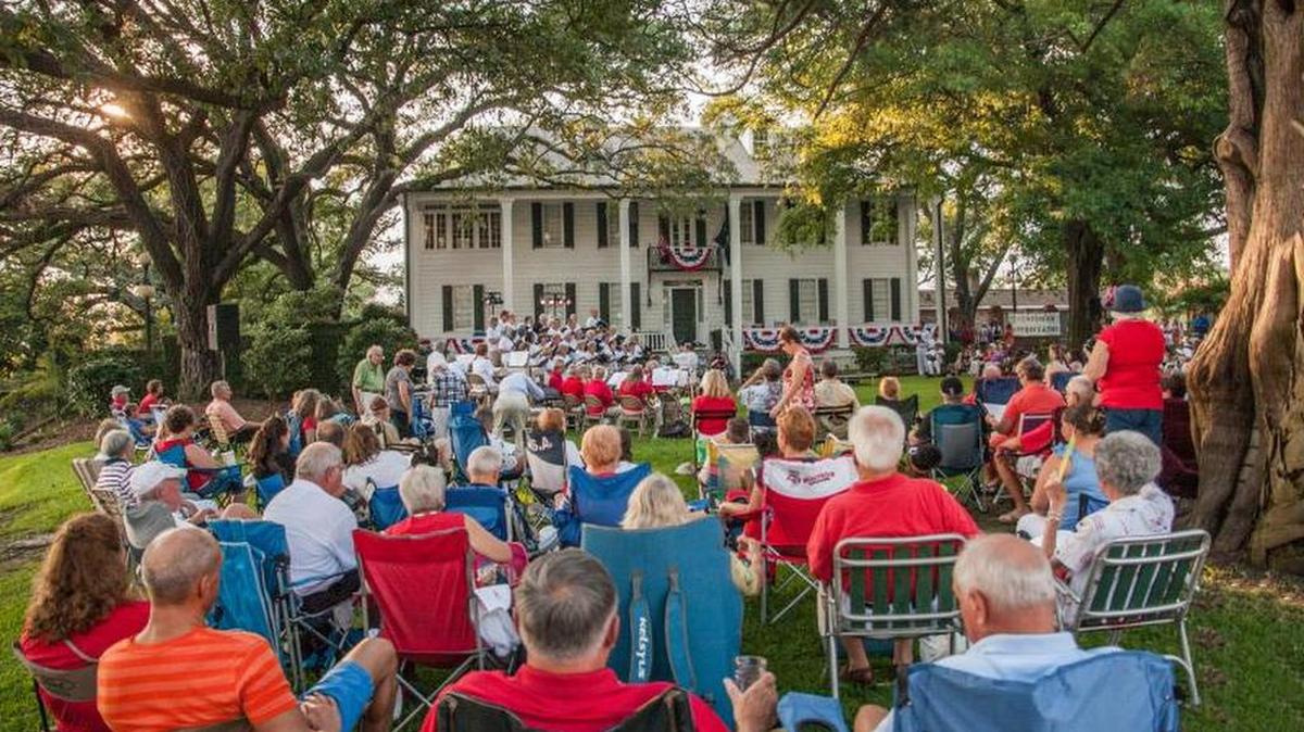 The Indigo Choral Society, seen performing an Independence Day concert in front of Kaminski House Museum in Georgetown, welcomes new singers for its annual “Christmas Cabaret,” with weekly rehearsals at 6:30 p.m. Mondays at Winyah Auditorium, 1200 Highmarket St., Georgetown. Details at 843-546-3888, www.indigochoral.com, or email ohiggins55@yahoo.com or ics@indigochoral.com.