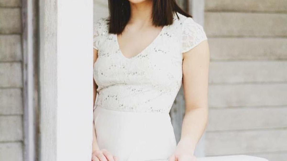 Amanda Miele, a finalist competing to be the opening act June 12 for Florida Georgia Line and Cole Swindell at the Carolina Country Music Fest in Myrtle Beach, will give a free concert, 4-7 p.m. Friday at Silver Coast Winery, 6680 Barbeque Road, Ocean Isle Beach, N.C.