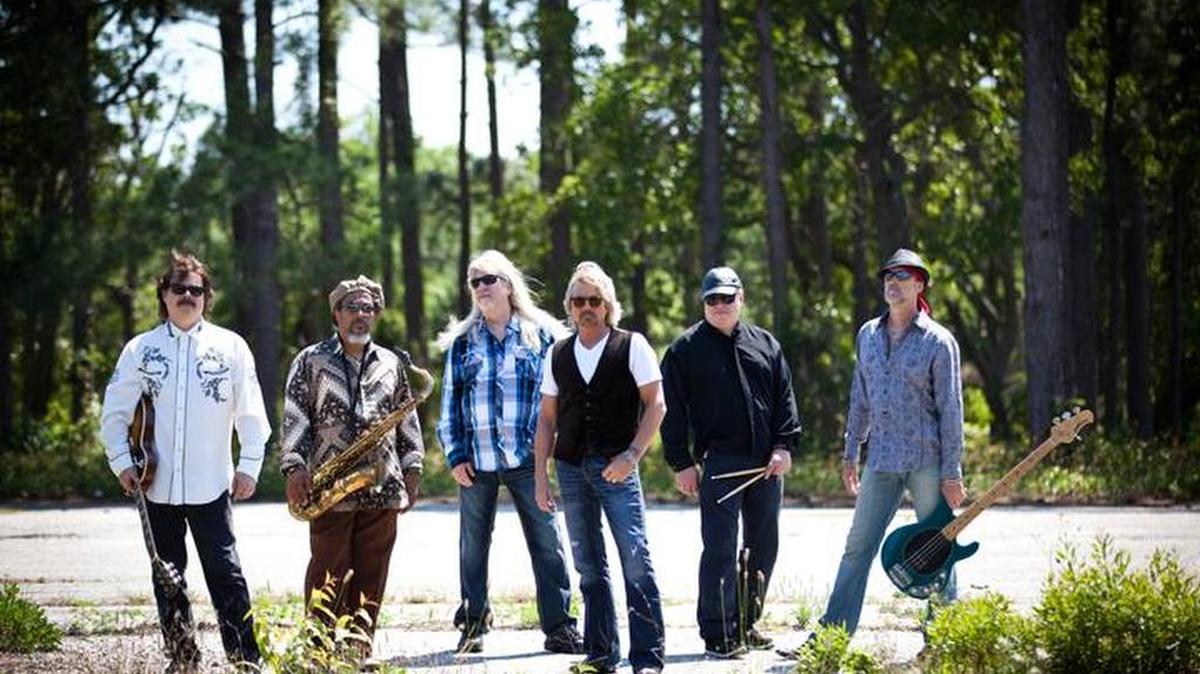 The Mark Roberts Band will give a free concert at 6:30 p.m. Friday outside the Museum of Coastal Carolina, 21 E. Second St., Ocean Isle Beach, N.C. (910-579-1016 or www.museumplanetarium.org). More details at 910-253-2031 or bcparks.recdesk.com.