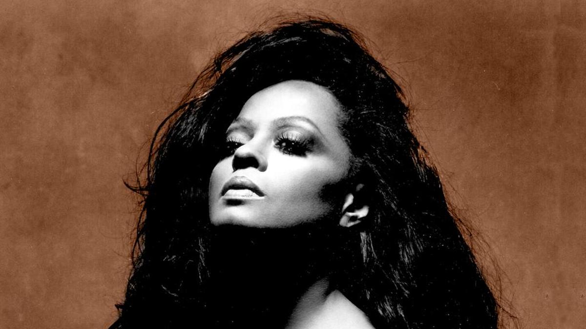 The closest stop that Diana Ross, the former lead voice of Motown Records’ Supremes, will make on her tour to start 2016 will be Feb. 6 at the Savannah Civic Center’s Johnny Mercer Theatre. Also, Jerry Seinfeld will play there Feb. 11.