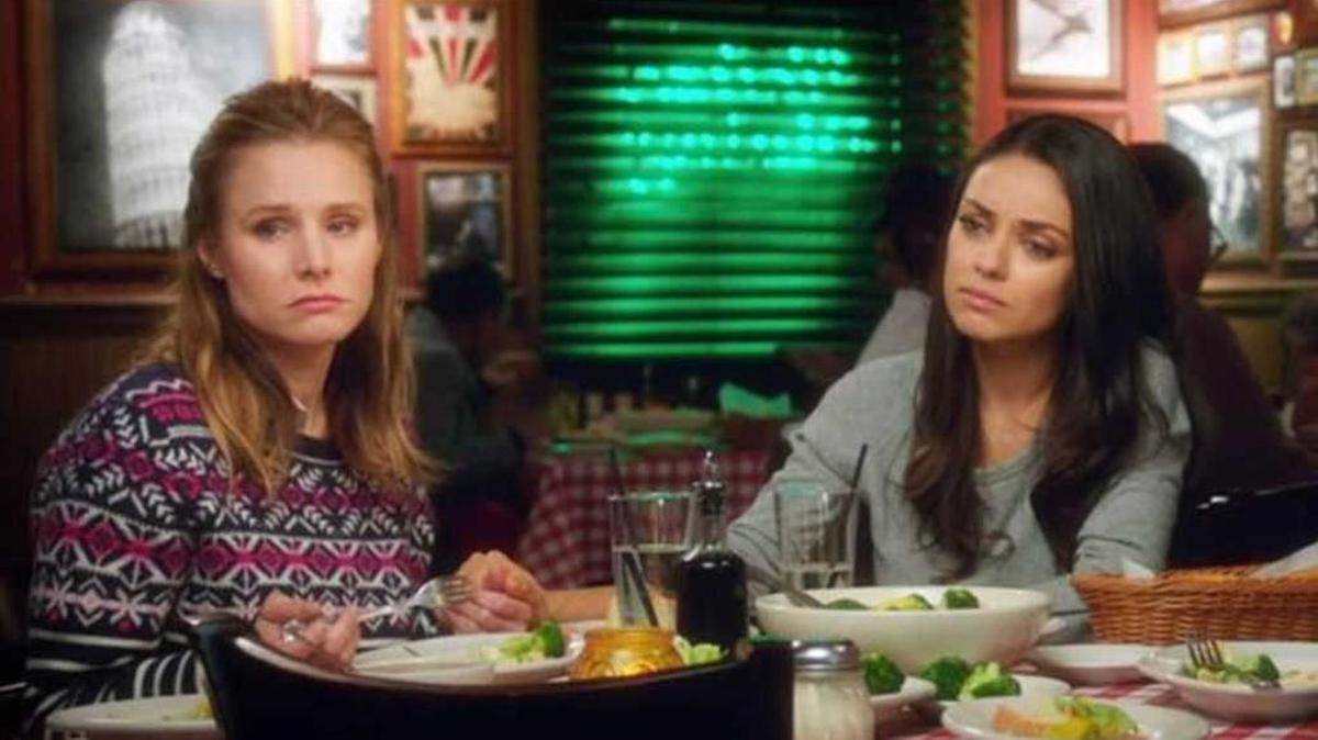 Kristen Bell and Mila Kunis in “Bad Moms.”