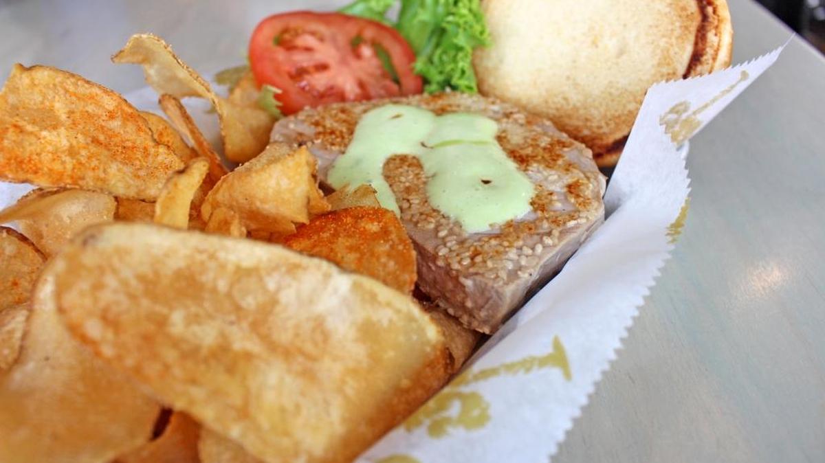 Ahi Tuna Sandwich at Lulu’s Cafe on Ocean Boulevard in Myrtle Beach. Photo by Emily Smith for The Surge.