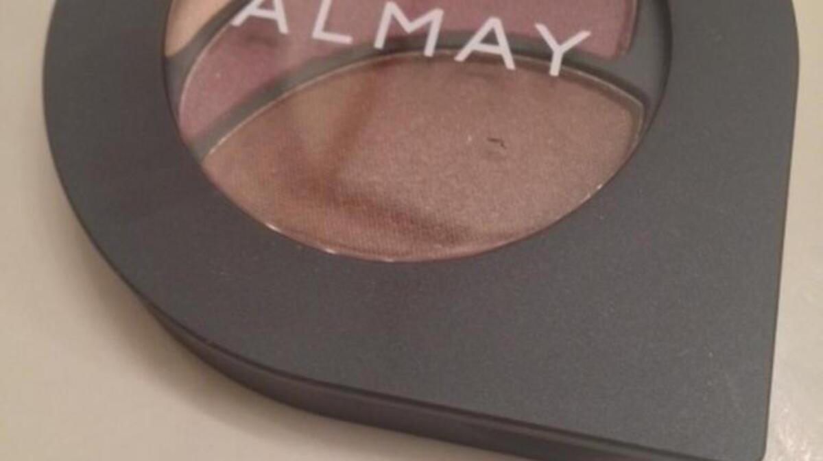 
Almay’s Intense Everyday Neutrals, $5.95 from Wal-Mart. By Stephanie Bouzounis, for The Surge.
