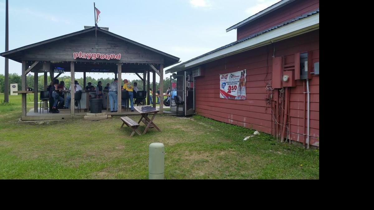 
An outdoor area at Harleys Roadhouse in Little River. Photo by Mandy Rodgers for The Surge.
