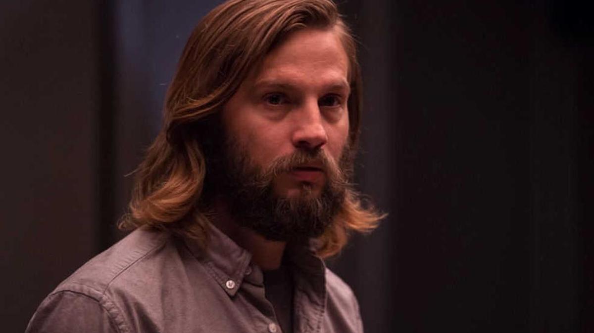 Logan Marshalll-Green in “The Invitation.”