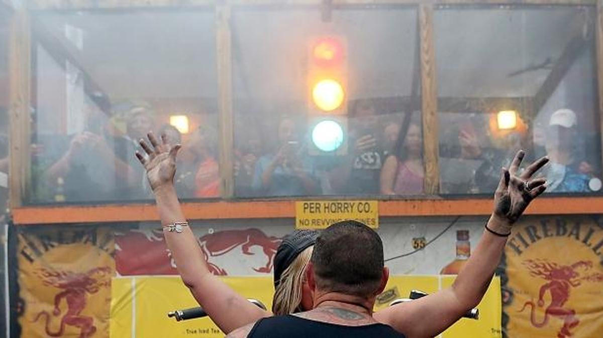 Newlyweds Jonathan and Martha King spent some time in the burn out pit while on their honeymoon at Suck Bang Blow in 2016.
