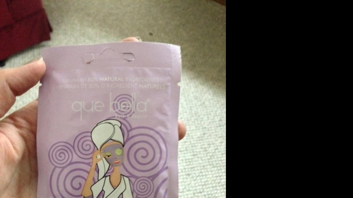 
Que Bella Relaxing Face Mask. Photo by Stephanie Bouzounis for The Surge.
