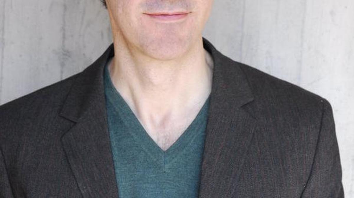 Jim Dailakis, who has performed at the Edinburgh International Arts Festival in Scotland, will perform nightly from Wednesday through Sunday at Comedy Cabana, 9588 N. Kings Highway, just north of Myrtle Beach.