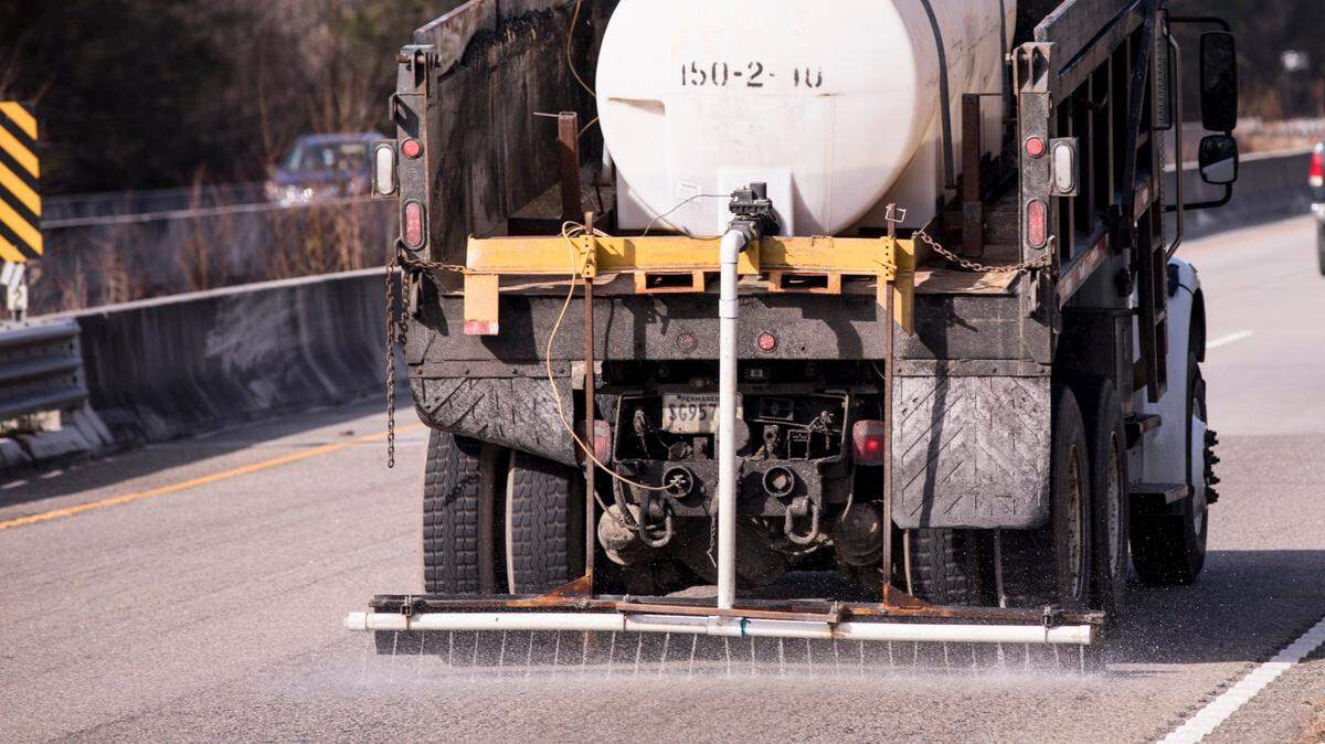 During a 2018 winter storm, South Carolina Department of transportation trucks spread salt brine on area roads and bridges on Tuesday in advance of a winter storm expected that brought a mix of freezing rain and snow. Jan. 2, 2018.