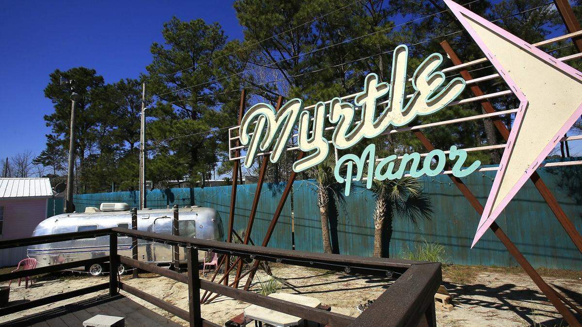 The setting of the reality show “Welcome to Myrtle Manor” is shown here in 2015 at the back of Patrick’s Mobile Home Park off Highway 15 in Myrtle Beach. The Sun News Photo by Steve Jessmore sjessmore@thesunnews.com