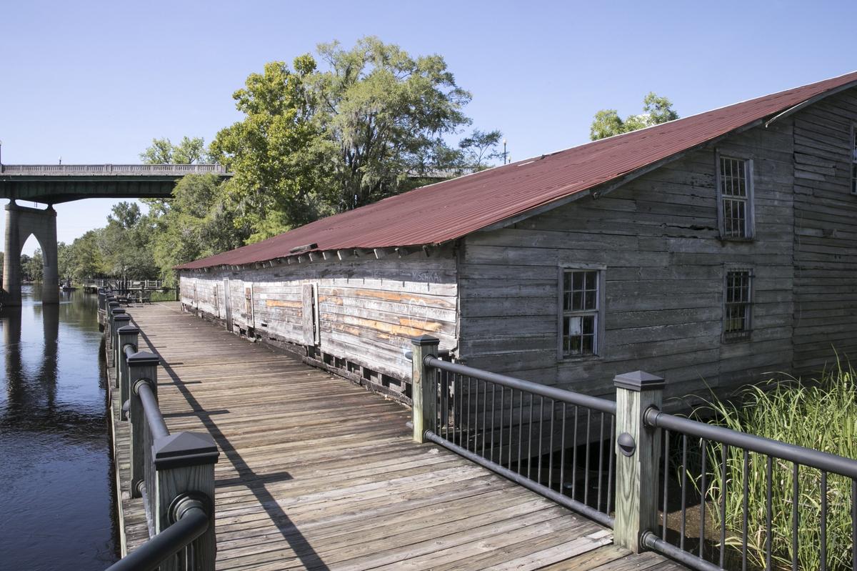 There are plans to rebuild the historic Jerry Cox warehouse on Conway’s river front. The new building, engineered by Earthworks Inc., will be rebuilt to current codes and raised four feet above it’s current foundation. The owner, Tripp Nealy, says he plans to retain the wall of graffiti messages on the river front side of the building.Aug. 8, 2018.