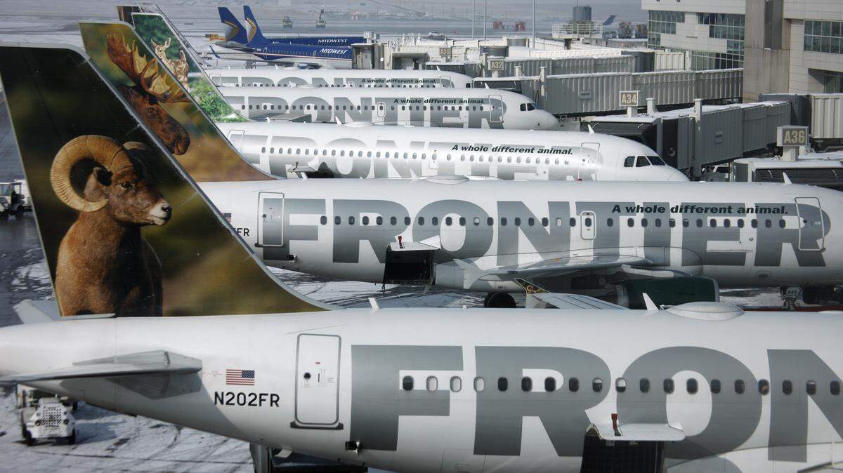 The Observer wants to hear from readers. Do you have a favorite budget airline?