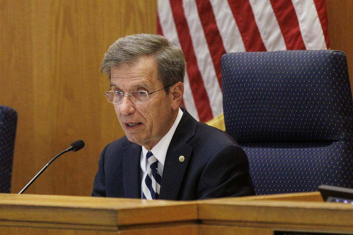 Mark Kruea presides over Myrtle Beach City Council in his first meeting after being sworn in on Tuesday. He is the city's first new mayor in eight years. Jan. 13, 2026.
