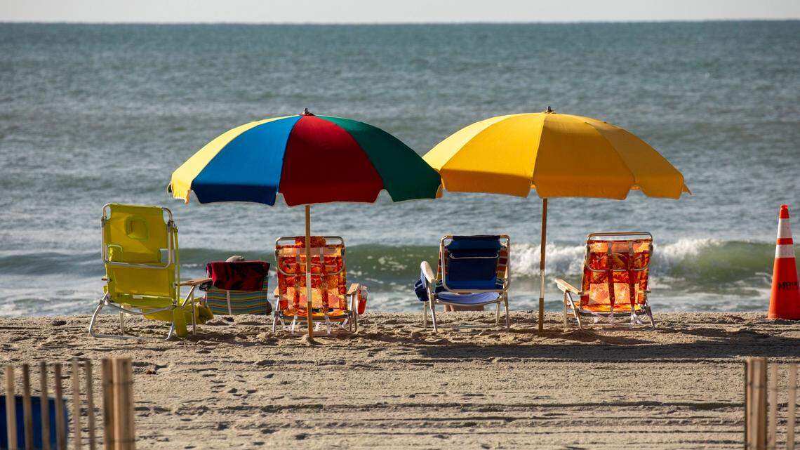 Beach umbrellas cause death, injuries in Myrtle Beach area. What are shading device laws?