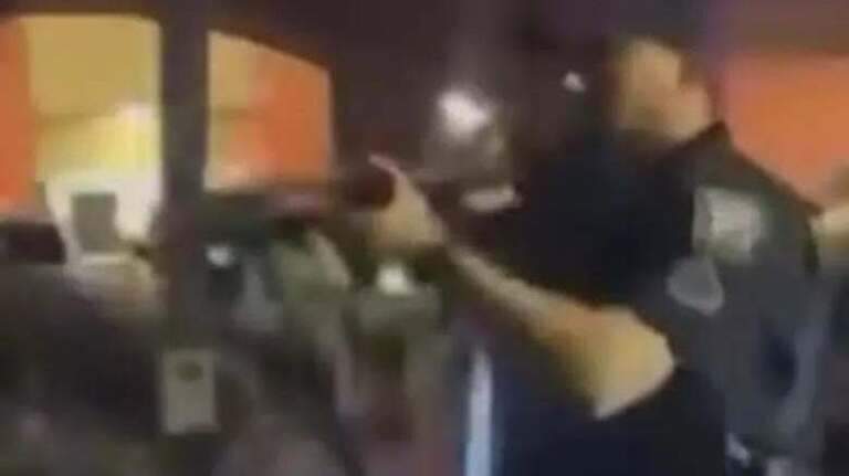 Police respond to viral photo showing North Myrtle Beach officer with firearm