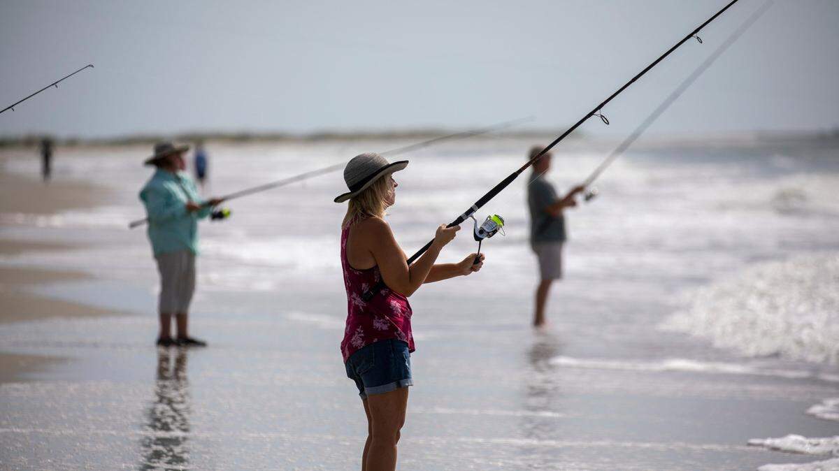 The state of South Carolina prohibits obstructing lawful fishing and hunting, but anglers may be asked to make way for swimmers in some municipalities.