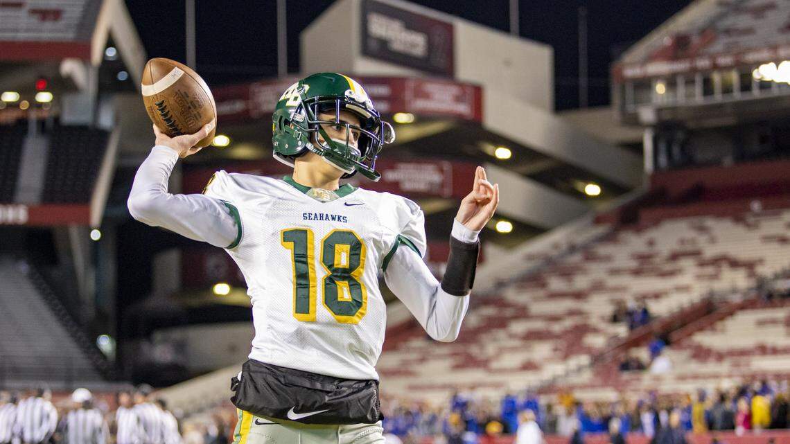 Grand Strand HS football leaders, polls: Myrtle Beach’s Burger near 1,000 yards passing