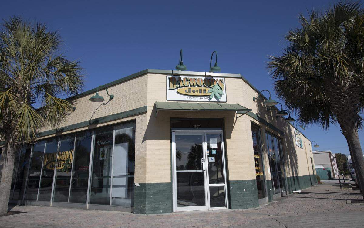The downtown Dagwood’s Deli shut down in 2025.