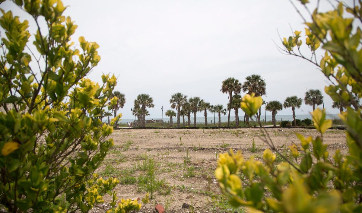 A look at the empty lot that sits next to ART Burger on North Ocean Boulevard in Myrtle Beach. The lot previously housed Shark Attack Mini Golf, which closed in 2017.