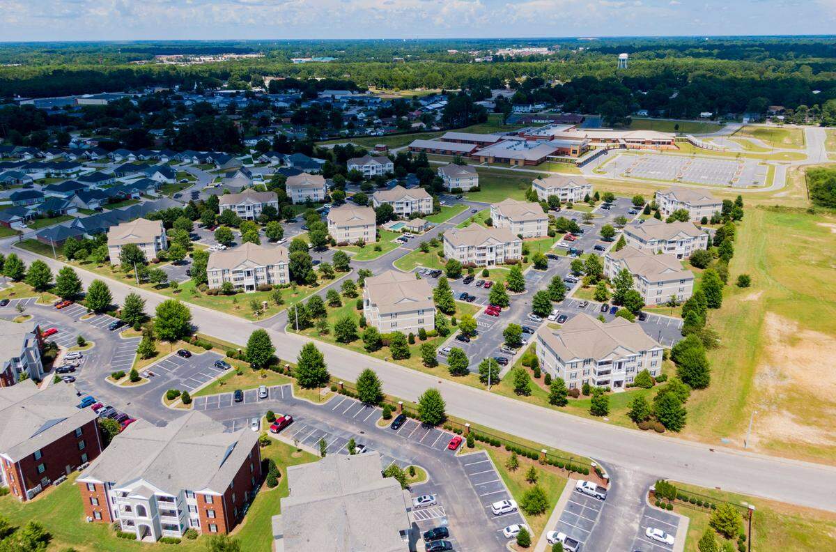 Somersett Acres apartment complex along Kinloch Court in Florence on a Thursday afternoon. | July 23, 2020
