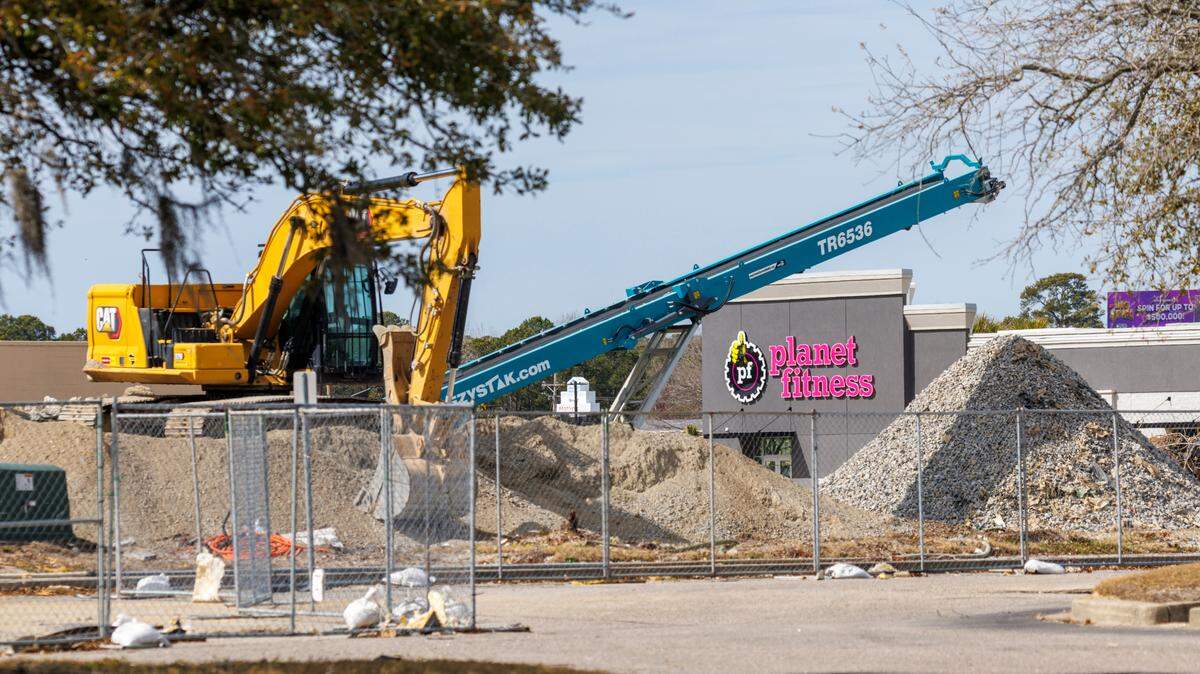 The Inlet Square Mall re-development project in Murrells Inlet continues. A representative for Paramount Development Corporation said the demolition will be completed in the next few weeks. Home2Suites by Hilton plans to open near the Belk store at the mall, along with a Hobby Lobby replacing the former JCPenney. The only businesses currently open on the property are Belk and Planet Fitness. Friday, March 7, 2025.