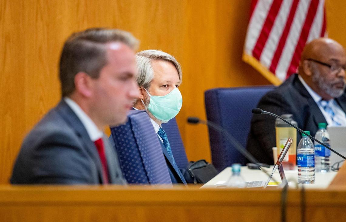 Myrtle Beach Councilman Gregg Smith wears a face mask during a City Council meeting on June 9. 