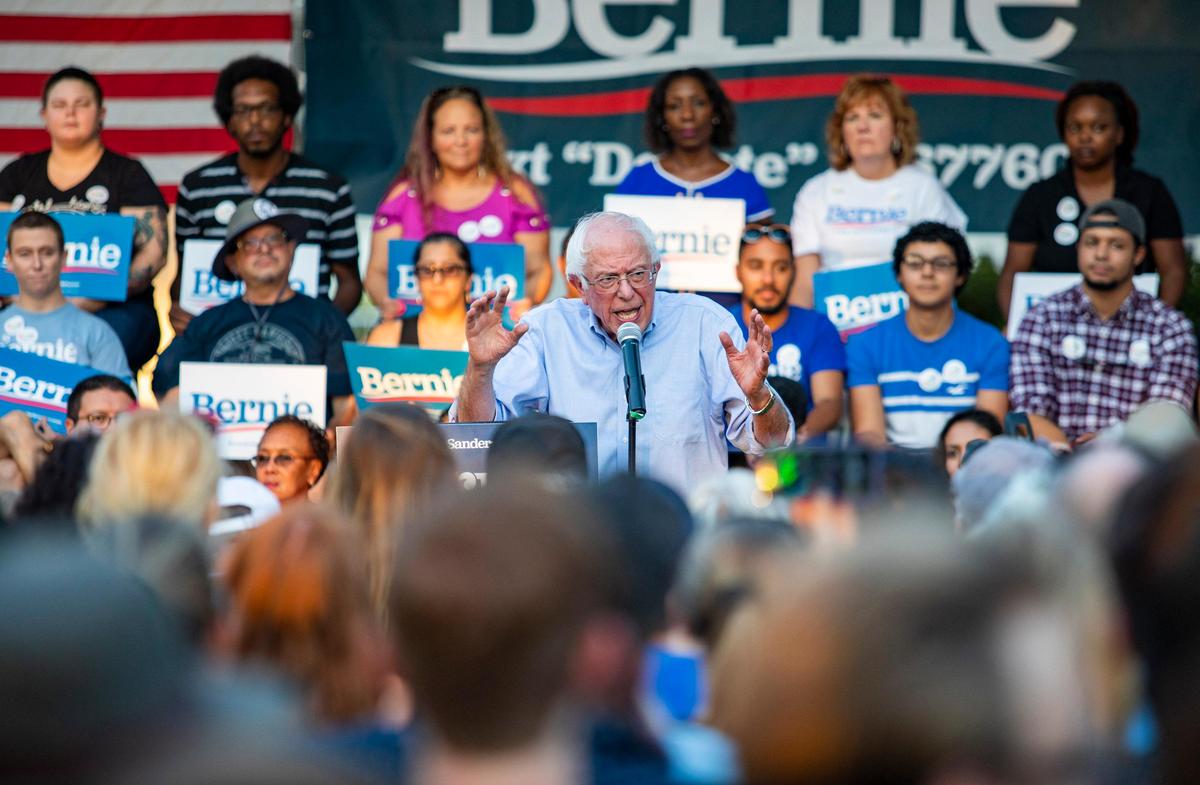 Bernie Sanders speaks to Myrtle Beach residents at Chapin Park Thursday evening. Sanders made a stop in Myrtle Beach to talk about climate change.