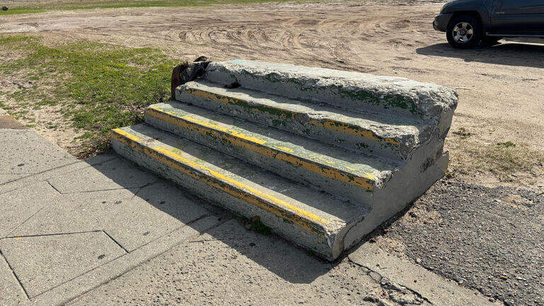 Myrtle Beach’s stairs to nowhere. Why was this 10-year oddity left behind? What we know