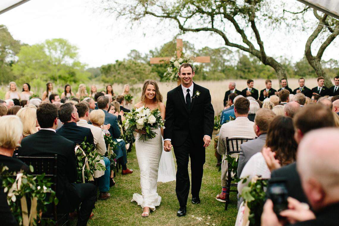 Socastee alumnus and former Clemson receiver Hunter Renfrow married high school sweetheart Camilla Martin at Debordieu in Georgetown.