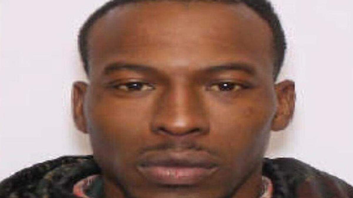 Laquandian Bromell turned himself into police Monday in connection to a death investigation in Longs.