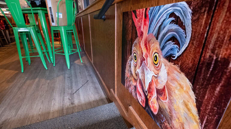 Has this Murrells Inlet restaurant known for its crab cakes closed? What we know