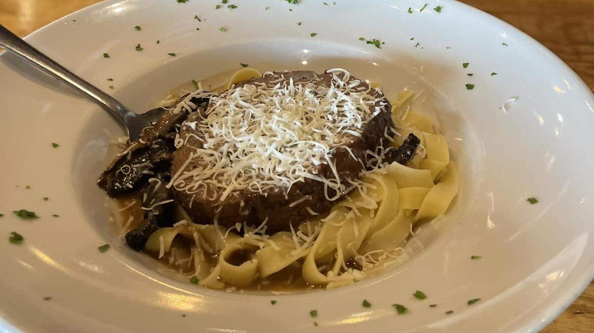 Crave Italian Oven and Bar in Myrtle Beach will move to a new location after it closes on Dec. 24, 2024.