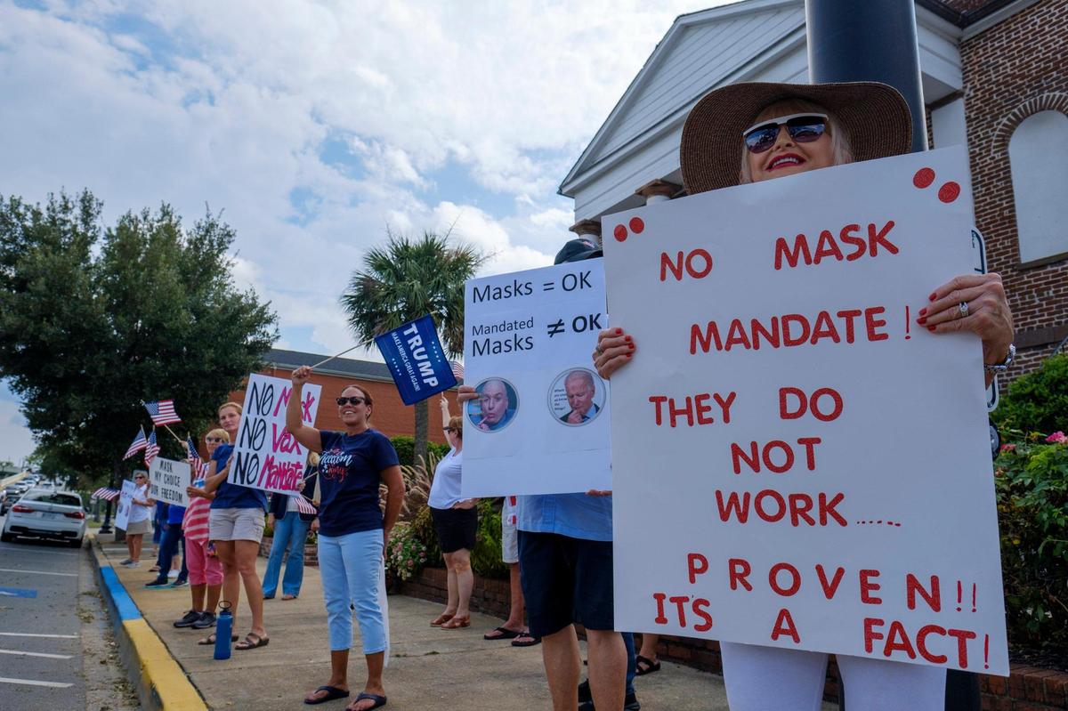 About 40 protesters gathered outside Conway City Hall on Tuesday, Sept. 7 to demonstrate against face covering and vaccine mandates in Conway and elsewhere around Horry County. Conway currently requires face masks in city-owned buildings but not in private businesses. Aug. 11, 2021.