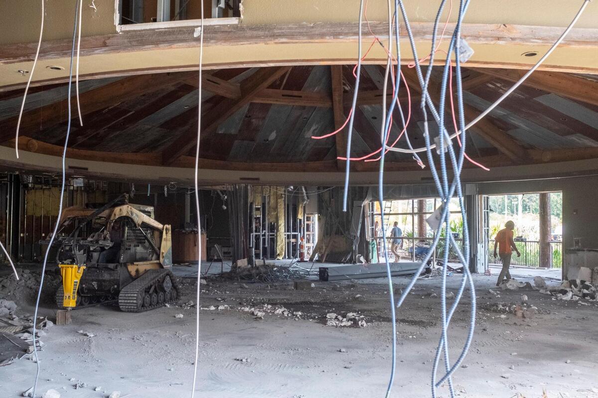 Demolition has begun at the former Islamorada Fish Company. Coby Brooks, the former owner of Hooters of America, Inc., is planning on opening a Twin Peaks restaurant in the Myrtle Beach Mall in the Briarcliffe Acres area of Myrtle Beach. The restaurant is taking over a space previously occupied by the Islamorada Fish Company restaurant and Brooks hopes to open by early September. May 26, 2021.