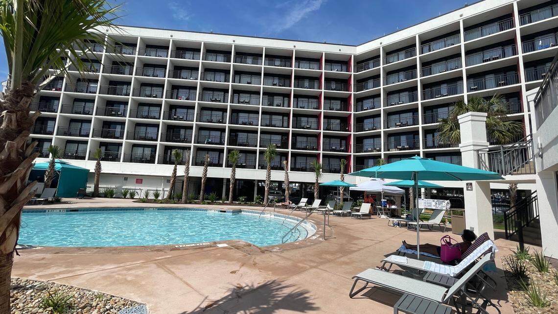 Take a look at this newly renovated Myrtle Beach oceanfront Hilton hotel. What changed?