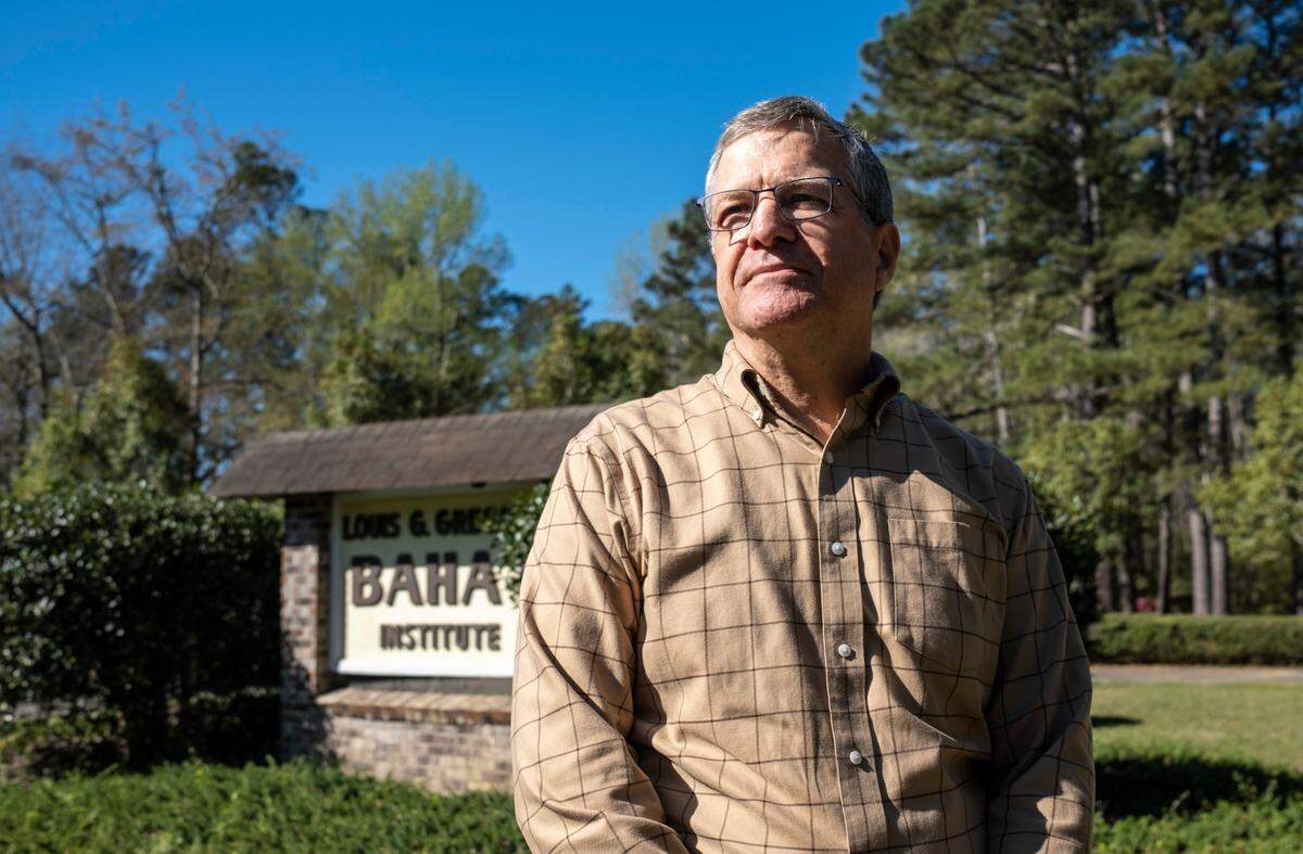 Greg Kintz, former General Manager of Radio Baha’i stands in front of the Louis G. Gregory Bahá’í Institute in Hemingway, S.C. Radio Baha’i has been transmitting uplifting music for almost 40 years from its Hemingway, S.C. station. In South Carolina, the Baha’i faith is the second most practiced religion after Christianity. March 8, 2023.
