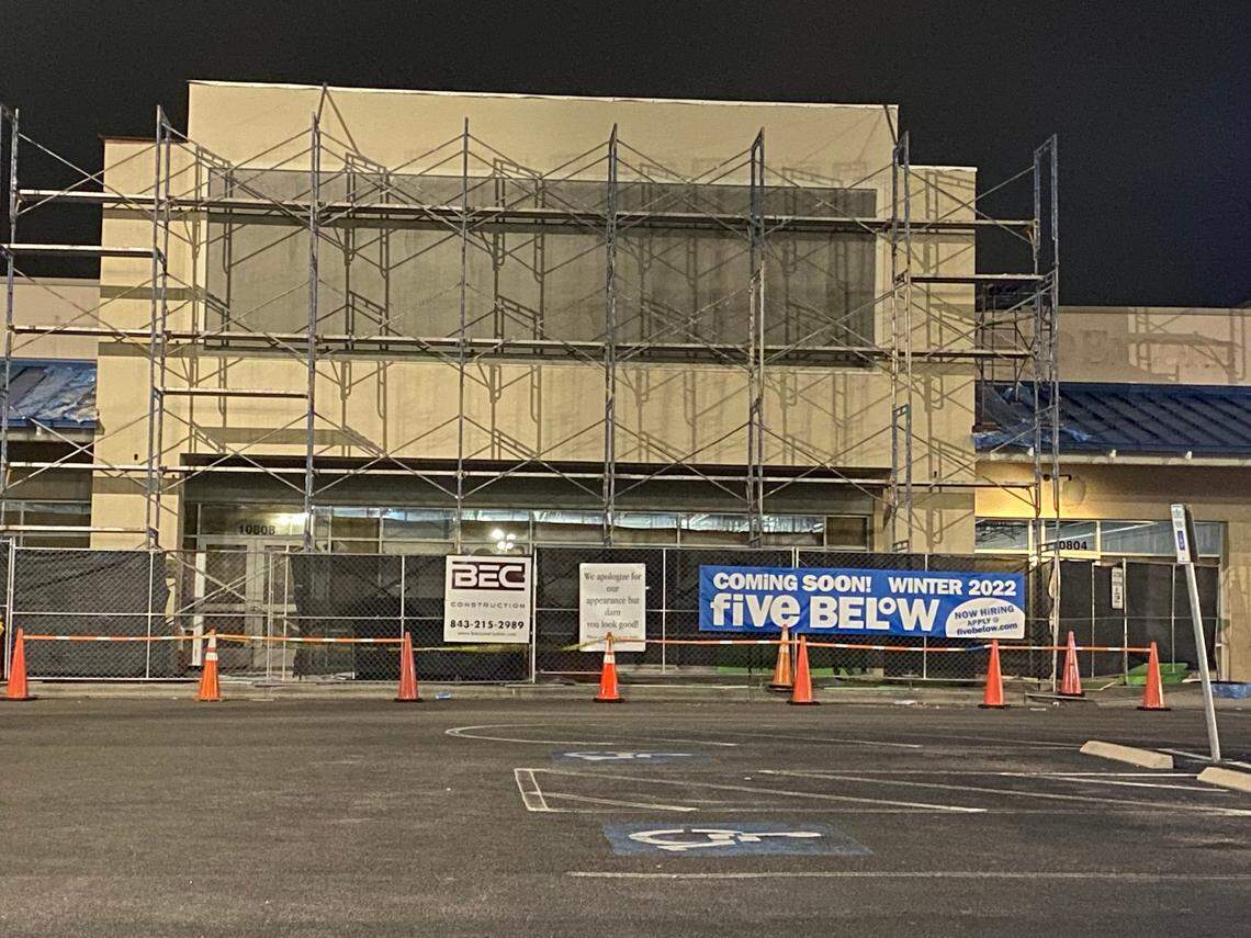 A Five Below discount retail store is expected to open near the U.S. 17 Tanger Outlets in the Briarcliffe Acres area near Myrtle Beach.