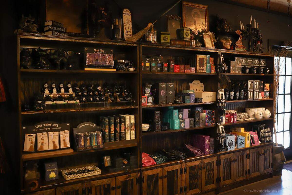 The Cloak and Wand, a new potions bar and fantasy store, will open at Broadway at the Beach in Myrtle Beach, SC, this spring.