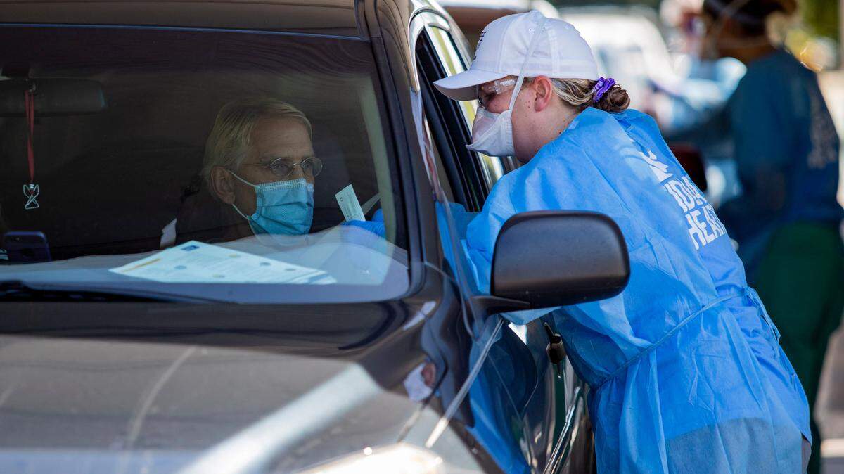 SC COVID-19 cases down slightly but remain above 2,000
