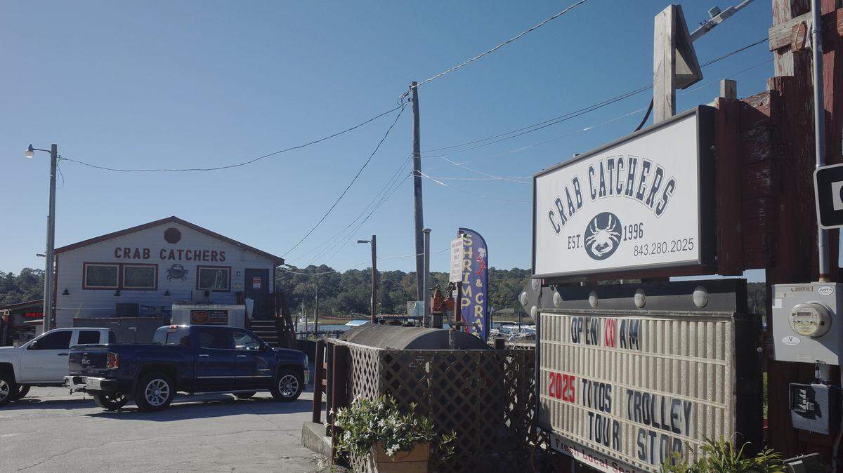 Crab Catchers restaurant on the Little River, SC waterfront. Tuesday, Oct.21, 2025.