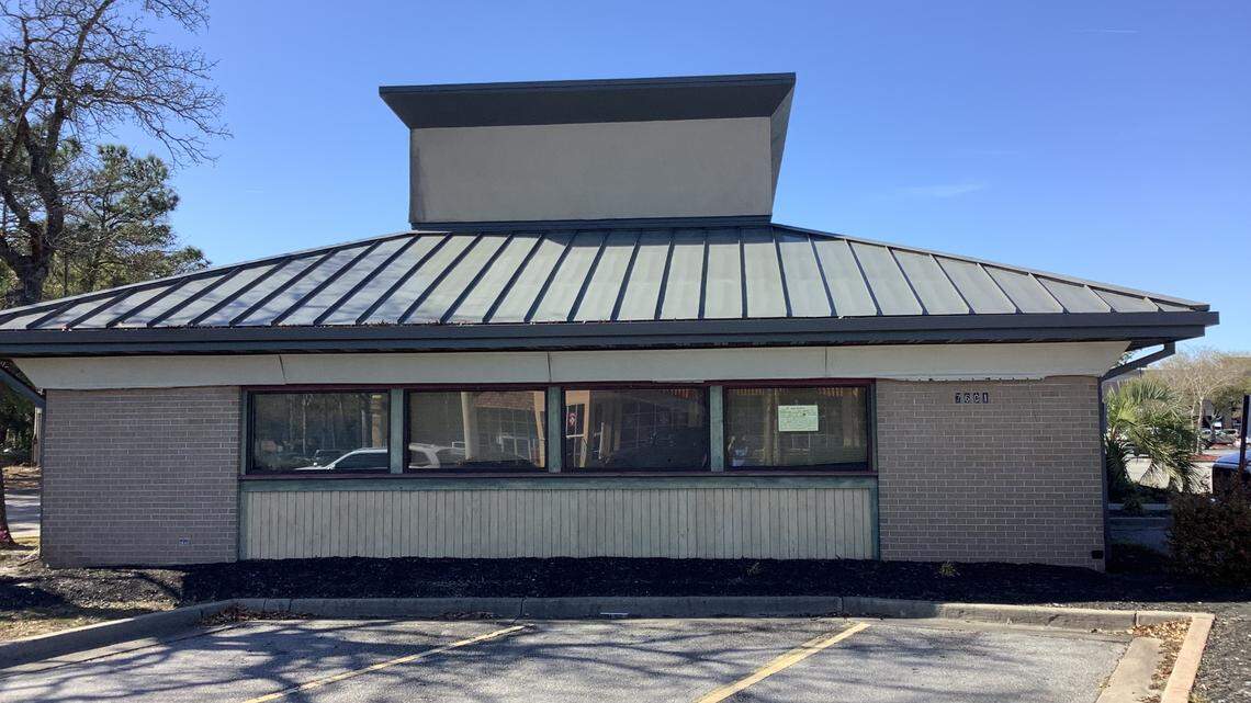 New craft cocktail bar to open in former Pizza Hut on Kings Highway in Myrtle Beach