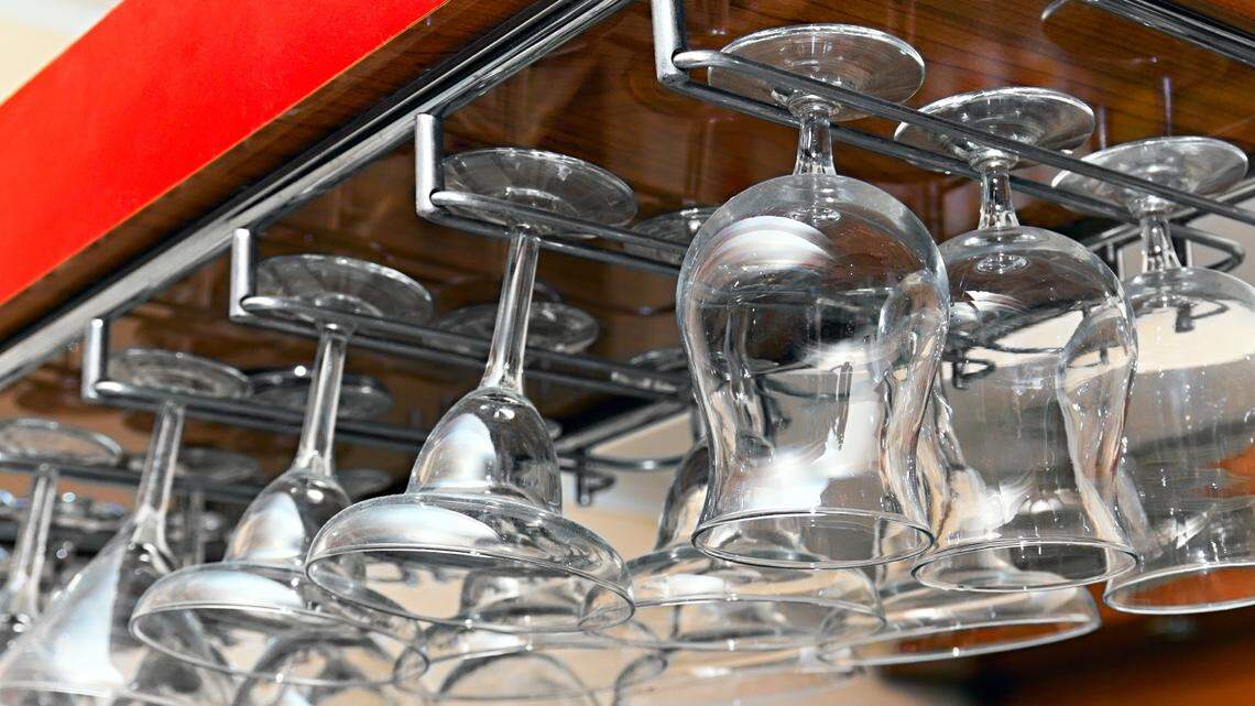 Rodent droppings, fruit flies & mold. Worst Beaufort, Jasper January restaurant inspections