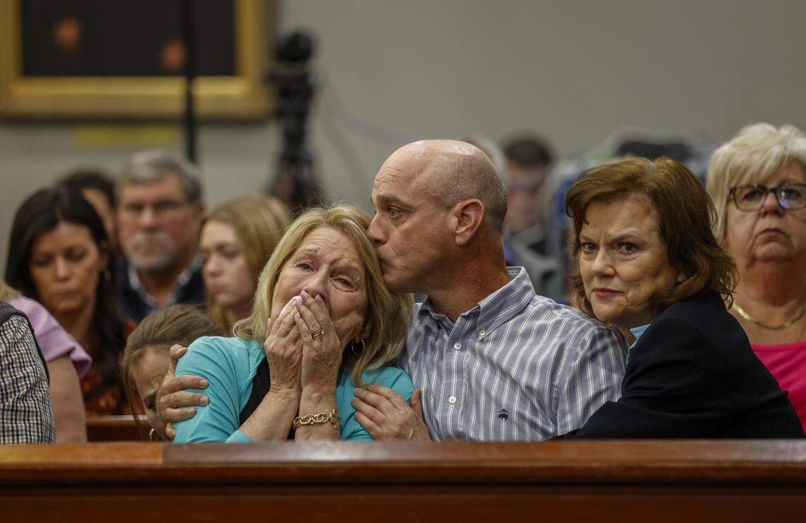 Deborah Spivey, mother of Scott Spivey, reacts as dash-cam footage of her son’s body is shown on the screen during Horry County Police Officer Kerry Higgs’ testimony. A Stand Your Ground hearing is being held this week for Weldon Boyd, owner of Buoys on the Boulevard, and Kenneth “Bradley” Williams in the shooting death of Scott Spivey. Boyd and Williams have been named in a wrongful death lawsuit by the Spivey family in his shooting death nearly three years ago. The hearing will determine if the pair are granted immunity under South Carolina’s Stand Your Ground law.