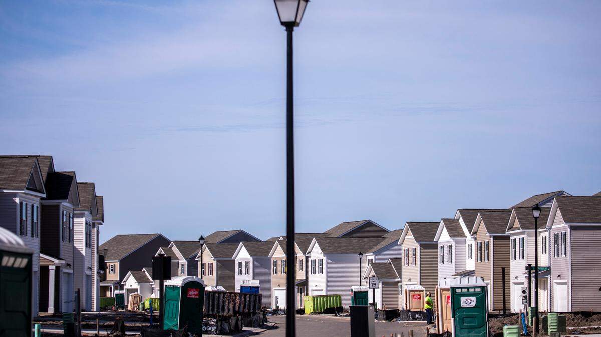The Grove at Village Oaks off River Oaks Drive is a new rental home community being built by D.H. Horton. January 20, 2023.