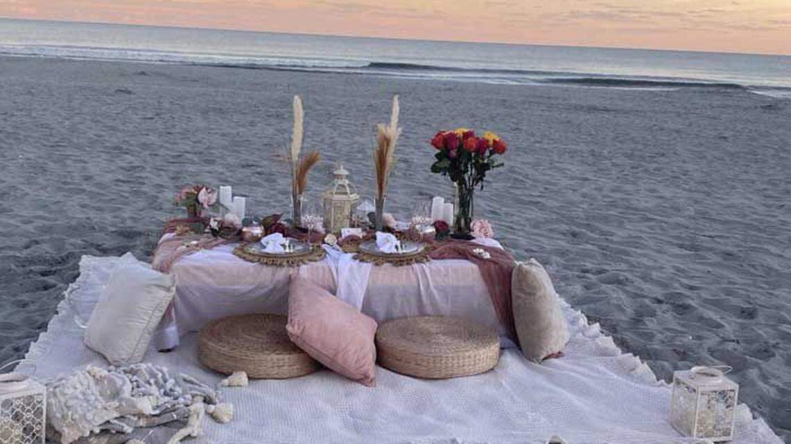 Here are 6 Valentine’s Day 2024 events in Myrtle Beach area, from beach picnic to ’80s prom